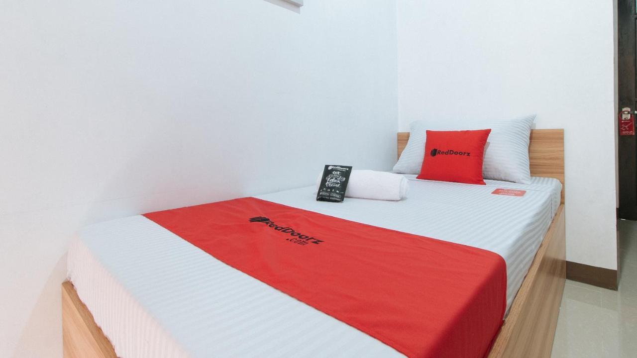 Reddoorz Near Iloilo International Airport Hotel Cabatuan Buitenkant foto